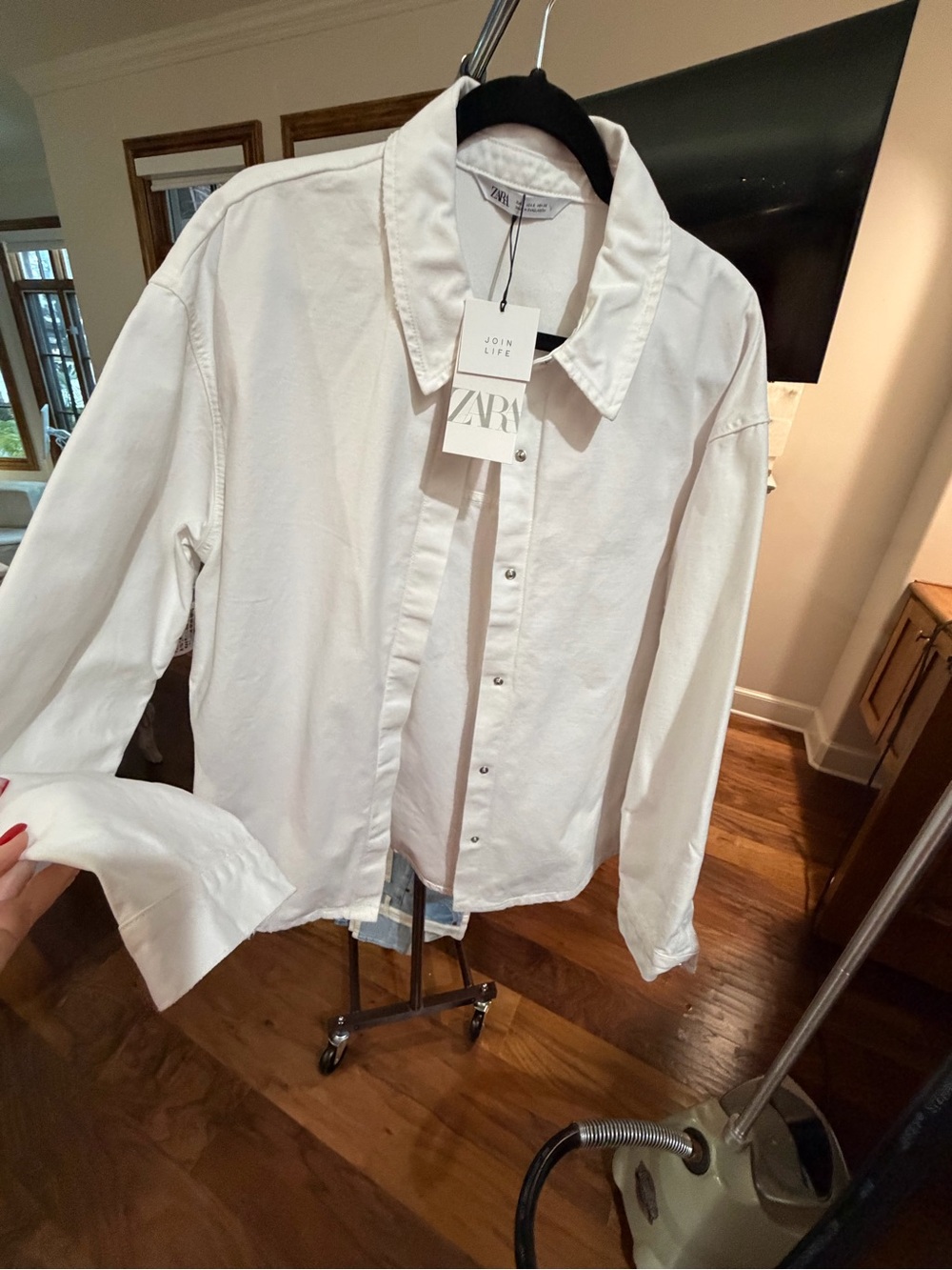 ZARA White Men’s Casual Button-Down Shirt - Join Life